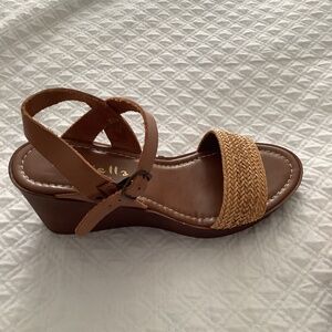 Mariela NEW Heels Sandals Made In Italy Brand New Never worn